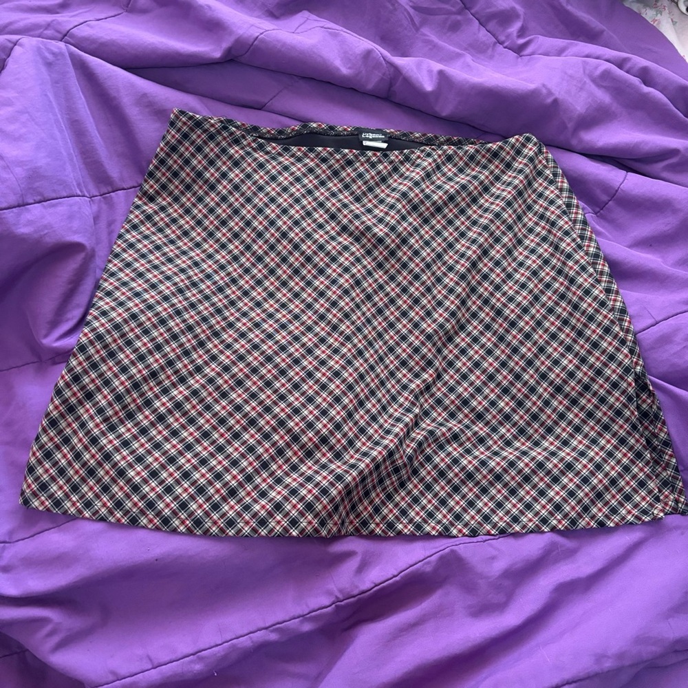 Plaid Skirt in Red and Black